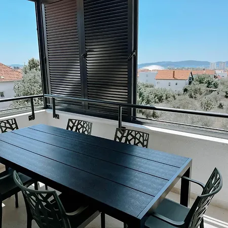 3 Bedroom La Casa Marcina Задар